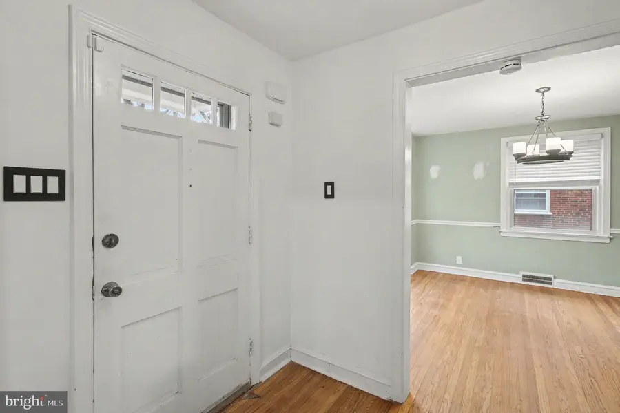 7524 Brookfield Rd, Elkins Park, PA 19027 - #3