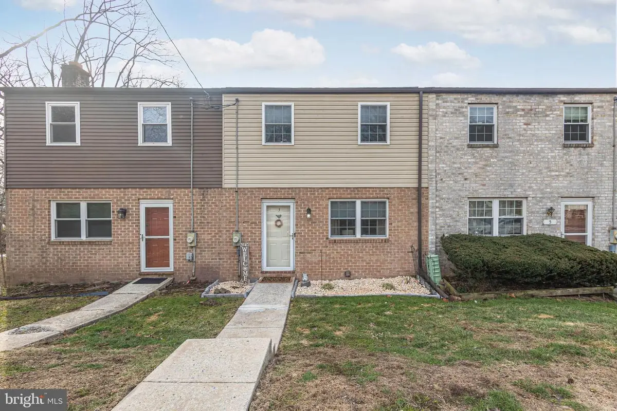 3 Game Farm Rd, Schwenksville, PA 19473 - #1