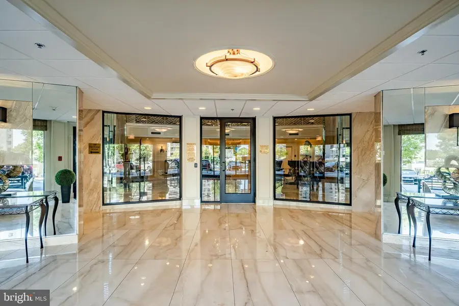 10713 Valley Forge Cir #713, King Of Prussia, PA 19406 - #3