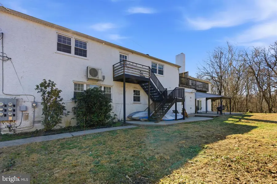 146 Walnut St, Monterey Clare, PA 19453 - #3