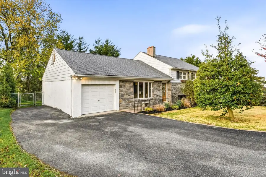 574 General Armstrong Rd, King Of Prussia, PA 19406 - #3