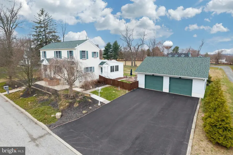 457 Fruit Farm Rd, Royersford, PA 19468 - #2