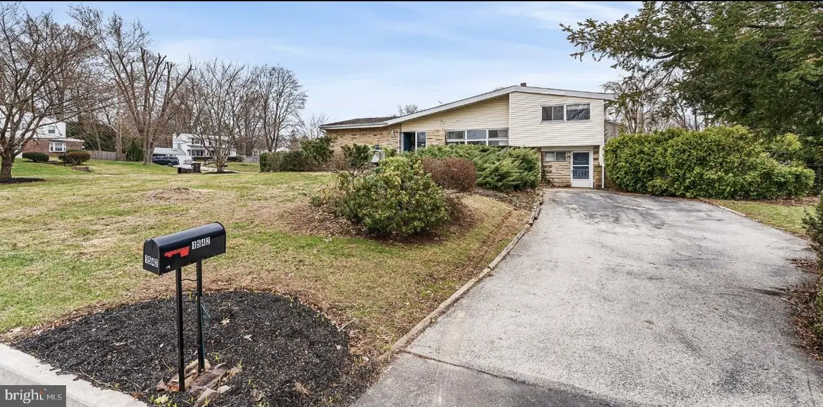 1542 Daws Rd, Blue Bell, PA 19422 - #1