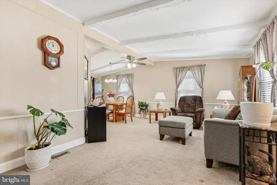 74 Longwood Pl, North Wales, PA 19454 - #3