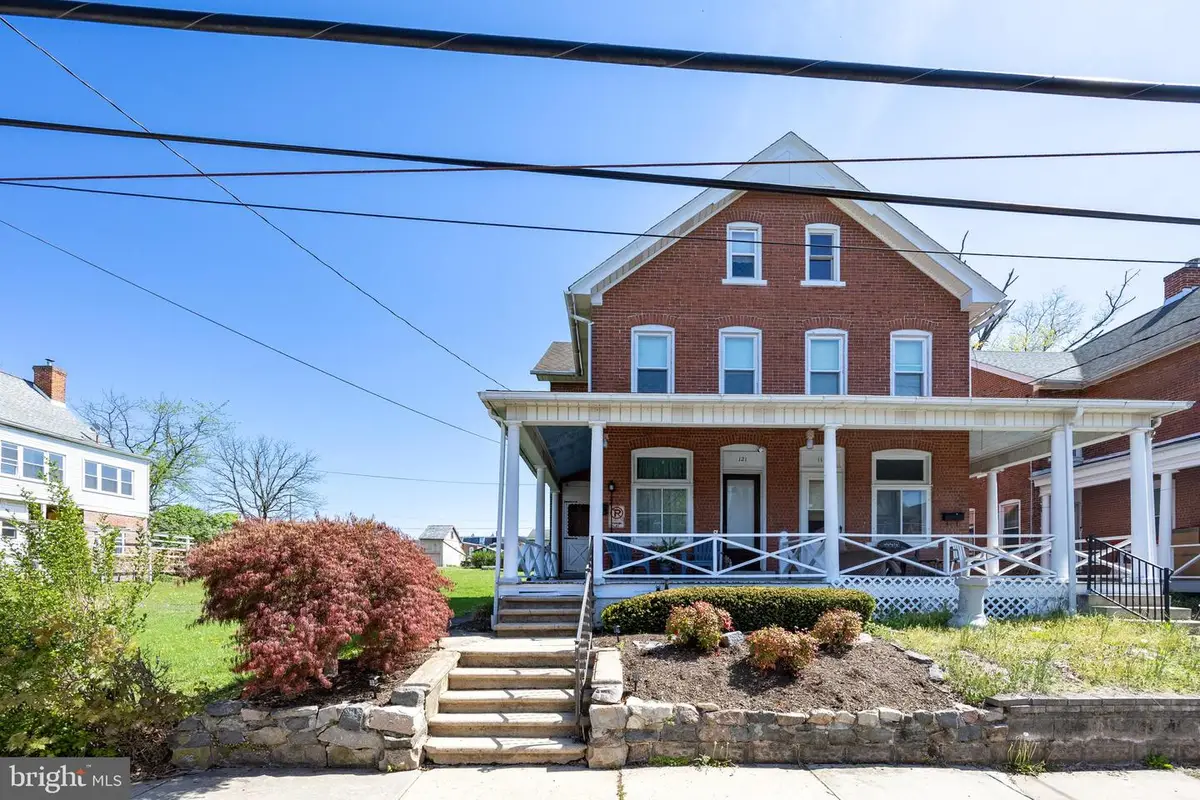 121 Jefferson St, East Greenville, PA 18041 - #1