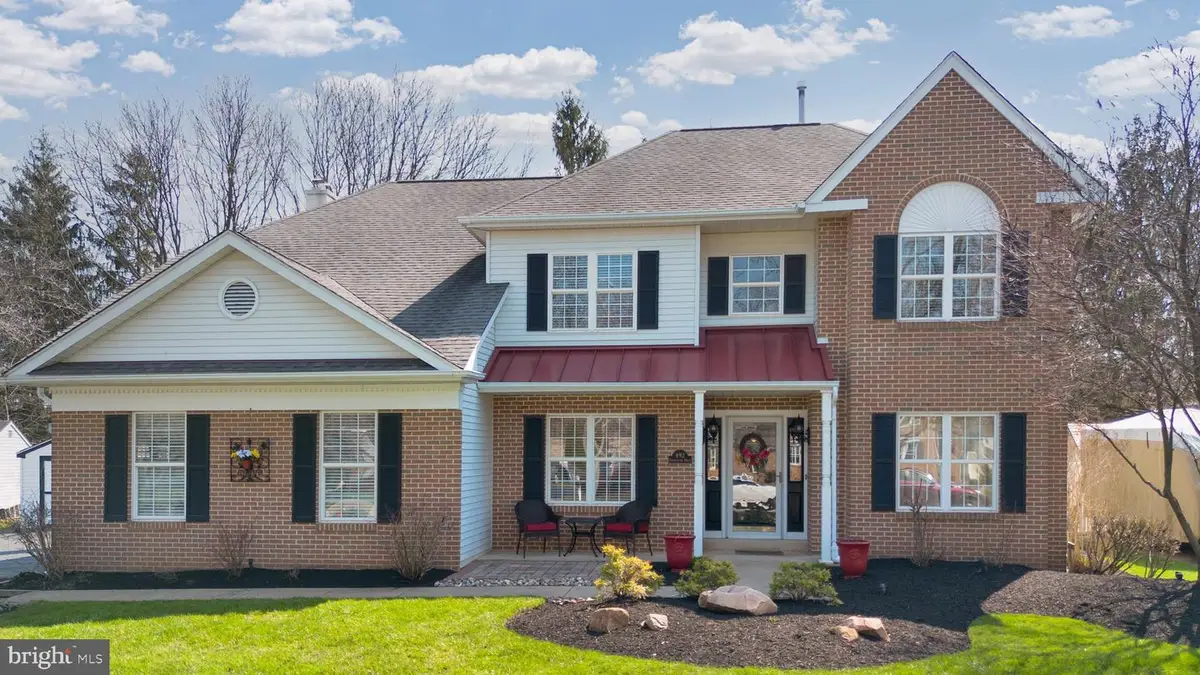 492 Shakespeare Dr, Collegeville, PA 19426 - #1