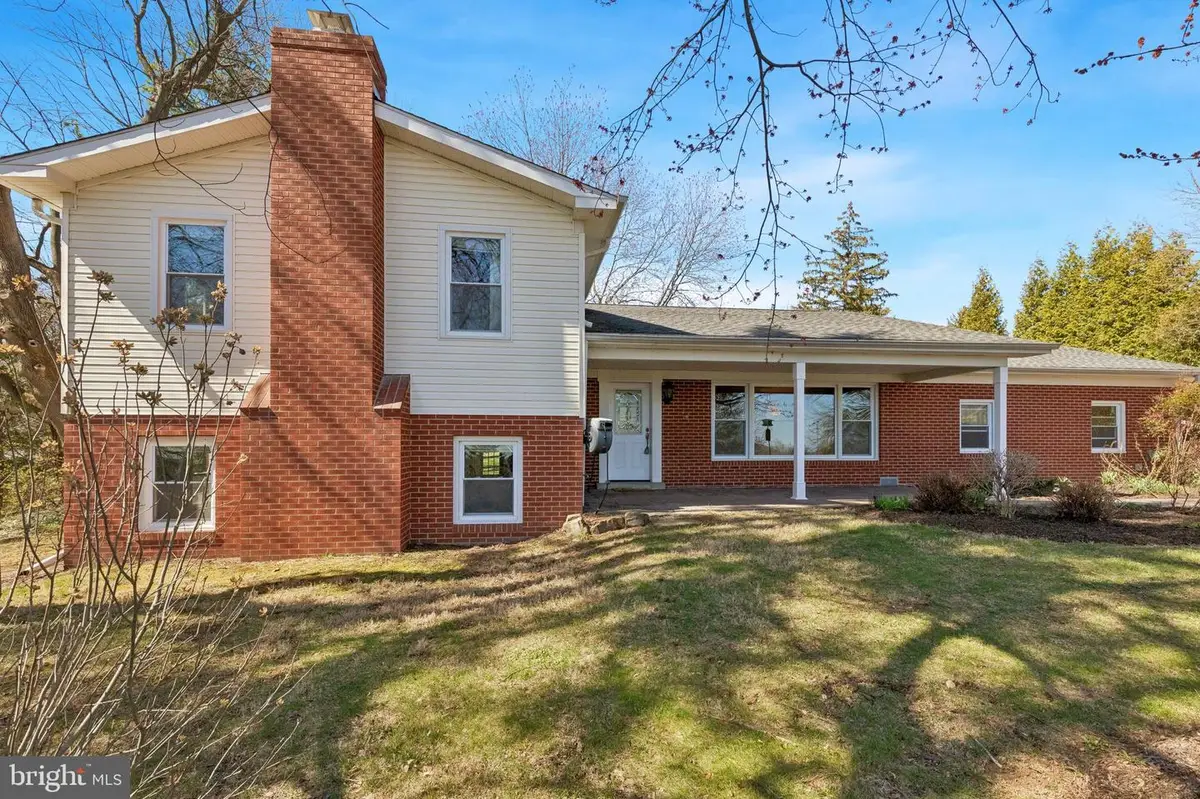 835 N Trooper Rd, Eagleville, PA 19403 - #1