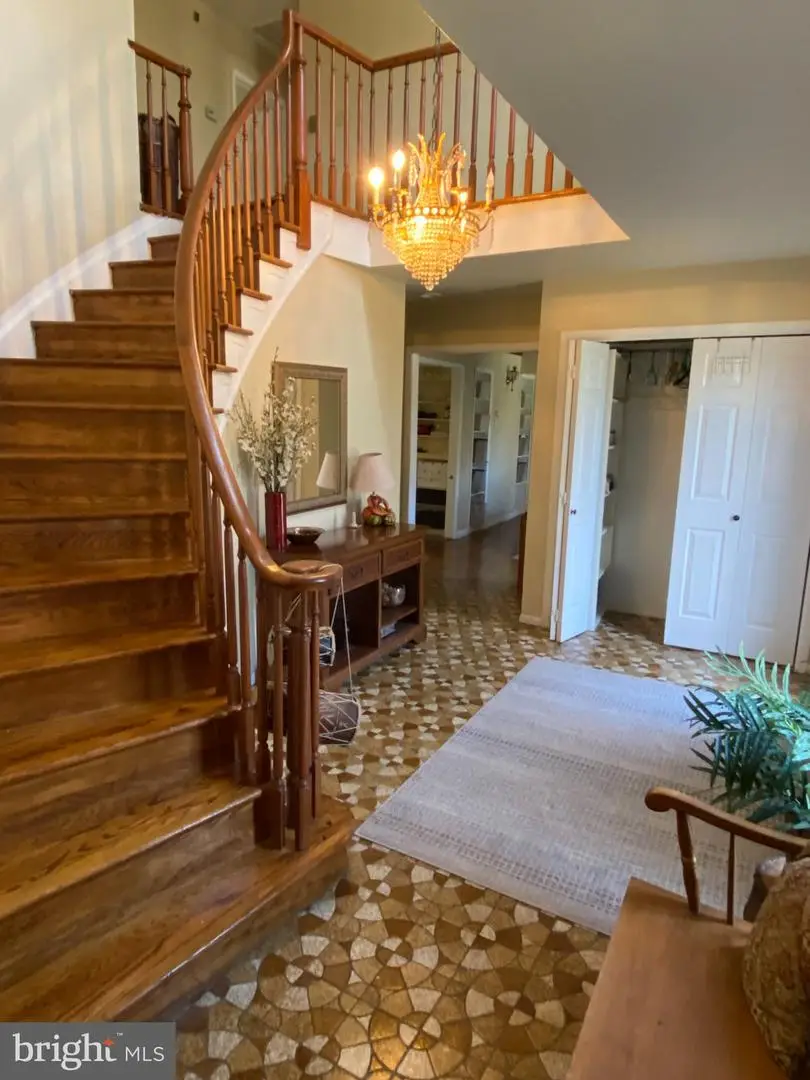 1328 Mettler Rd, Huntingdon Valley, PA 19006 - #3