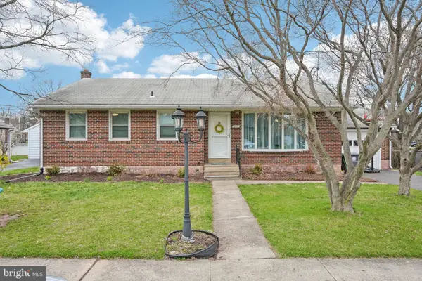 1511 Cherry Ln, POTTSTOWN, PA 19464