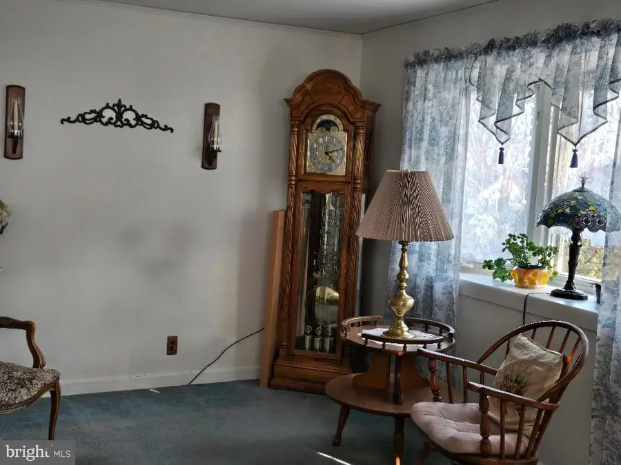 616 Beechwood Rd, Willow Grove, PA 19090 - #3