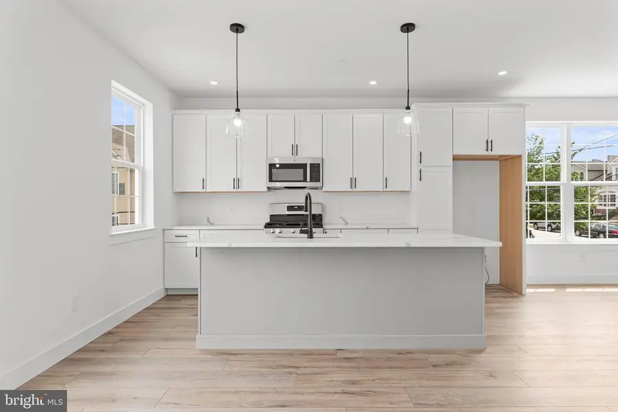 211 8th St, Bridgeport, PA 19405 - #3