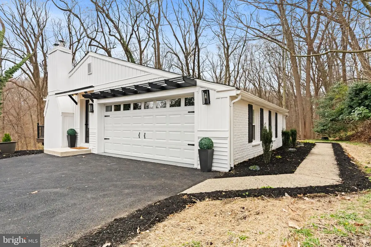 971 Stevens Ln, Wayne, PA 19087 - #1