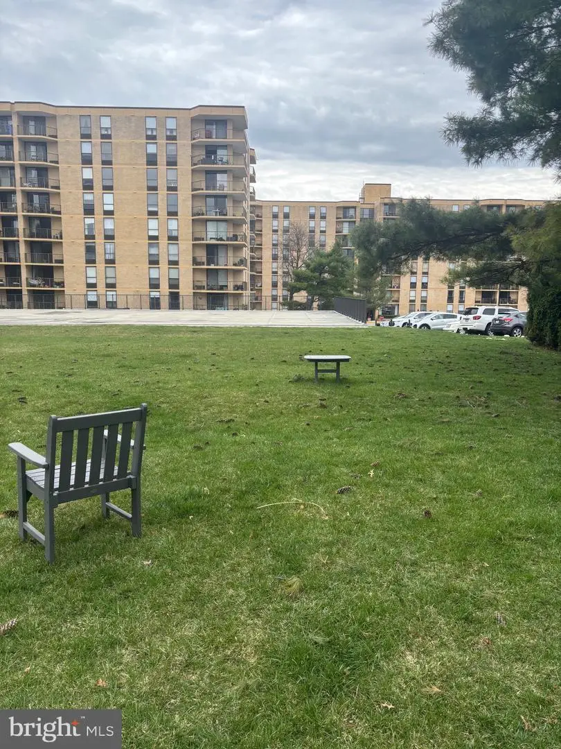 666 W Germantown Pike #2321, Plymouth Meeting, PA 19462 - #3