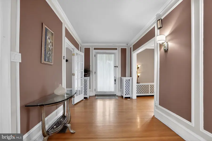 8148 High School Rd, Elkins Park, PA 19027 - #3