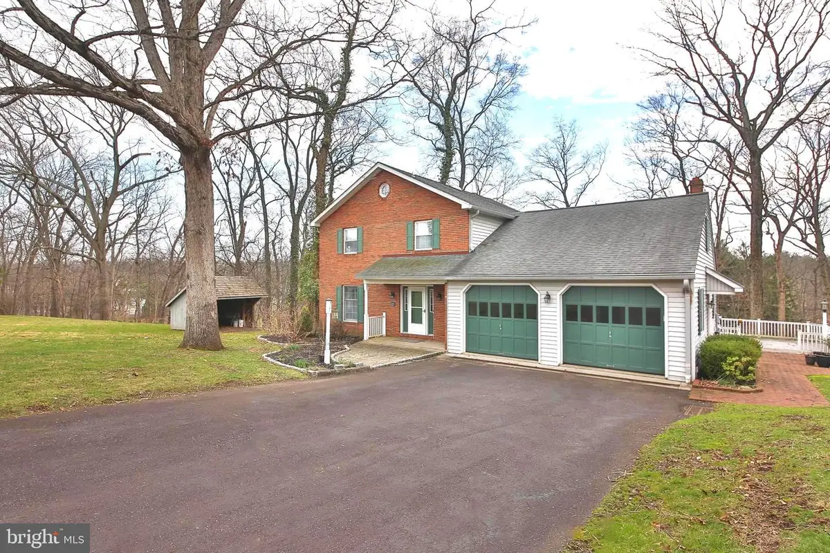 837 Rising Sun Rd, Telford, PA 18969 - #1