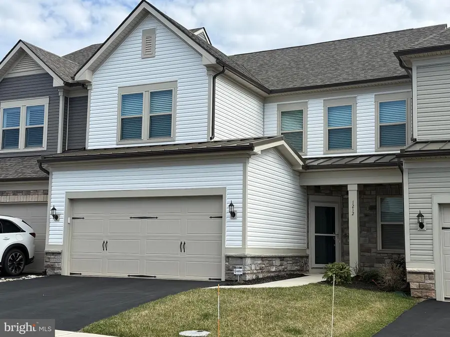 1212 Wright St, Hatfield, PA 19440 - #2