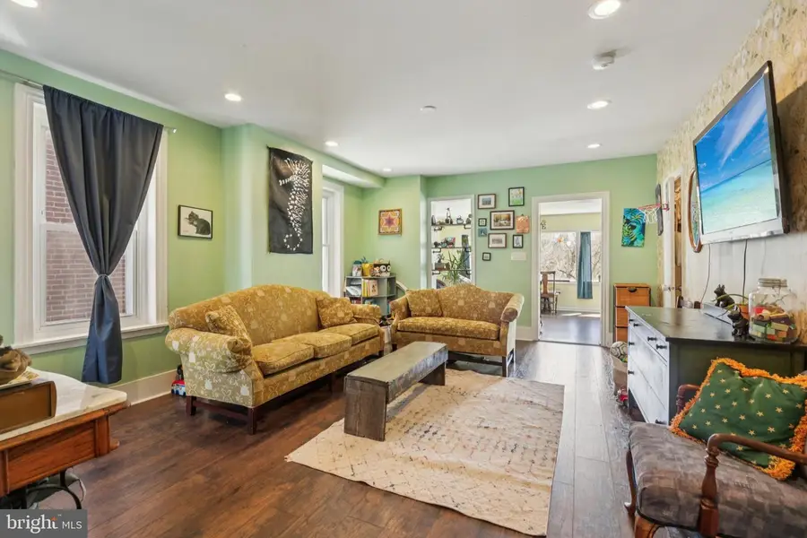 250 Washington St, Royersford, PA 19468 - #2