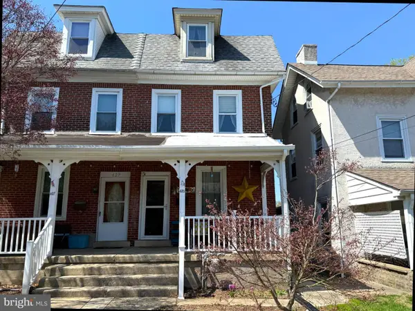 429 Maple St, JENKINTOWN, PA 19046