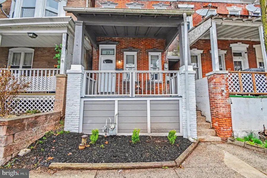 35 E 2nd St, Pottstown, PA 19464 - #2