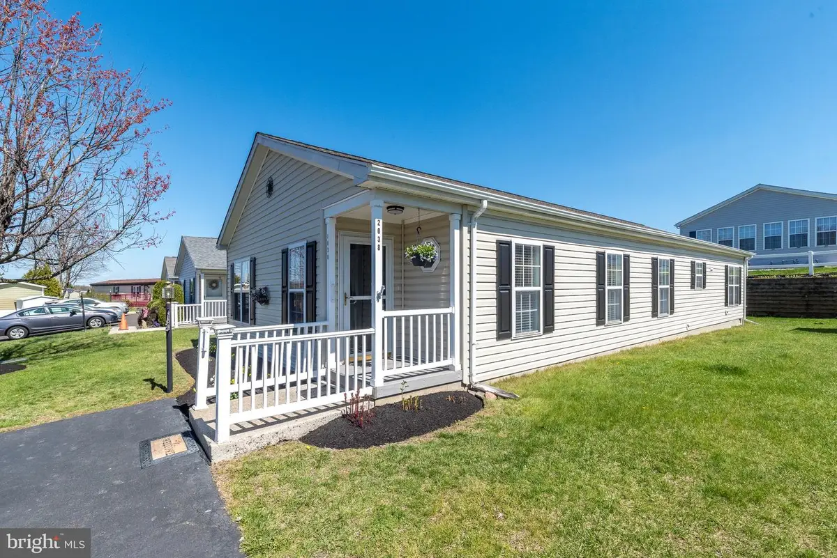 2038 Highland Ct #2038, North Wales, PA 19454 - #1