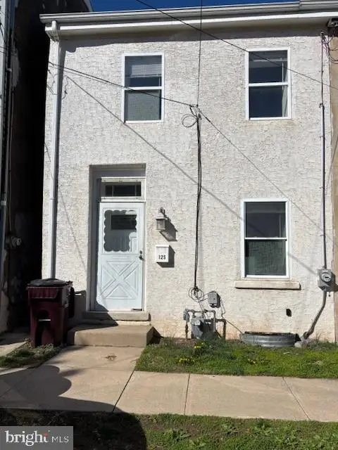 125 W 2nd St, Bridgeport, PA 19405 - #1