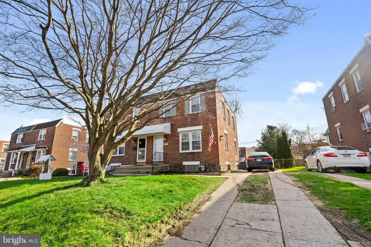 218 E County Line Rd, Hatboro, PA 19040 - #1