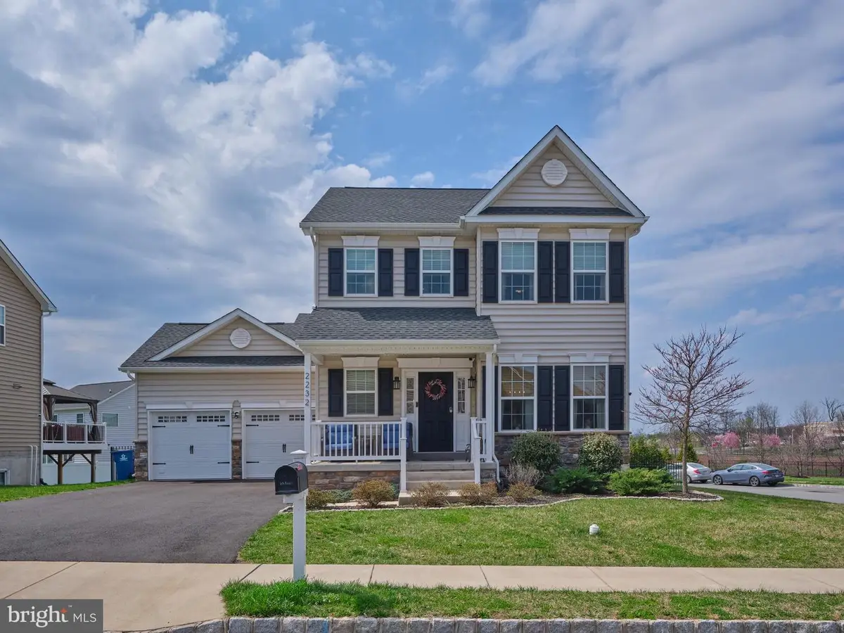 2232 Sunnyvale Dr, Pennsburg, PA 18073 - #1