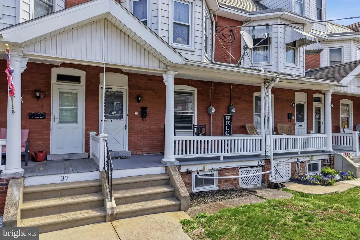 39 Penn Ave, Souderton, PA 18964 - #1