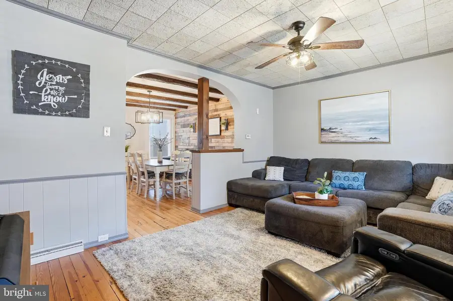 39 Penn Ave, Souderton, PA 18964 - #2