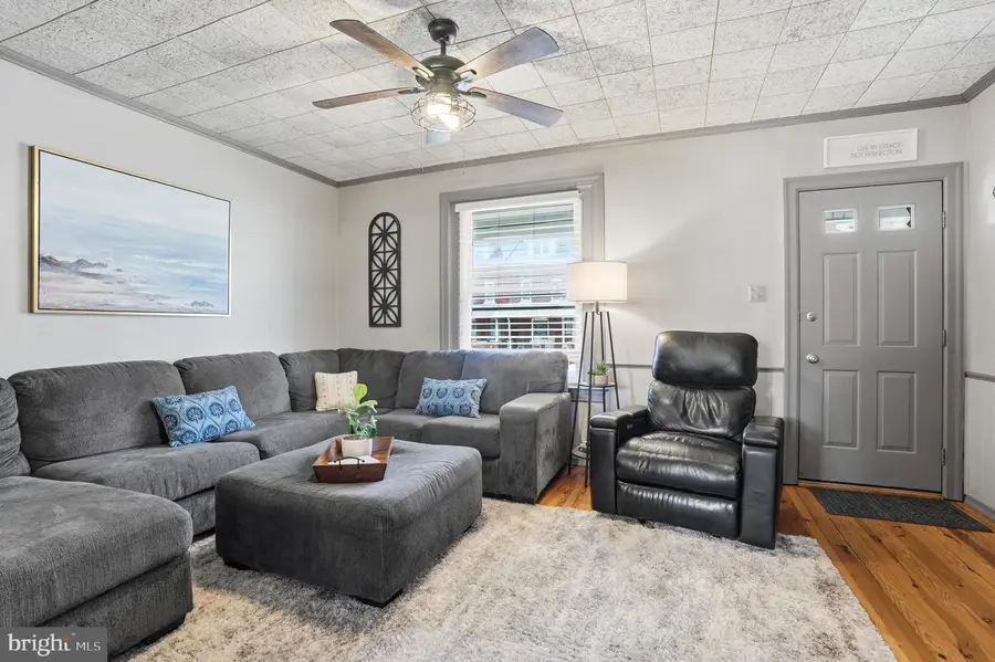 39 Penn Ave, Souderton, PA 18964 - #3