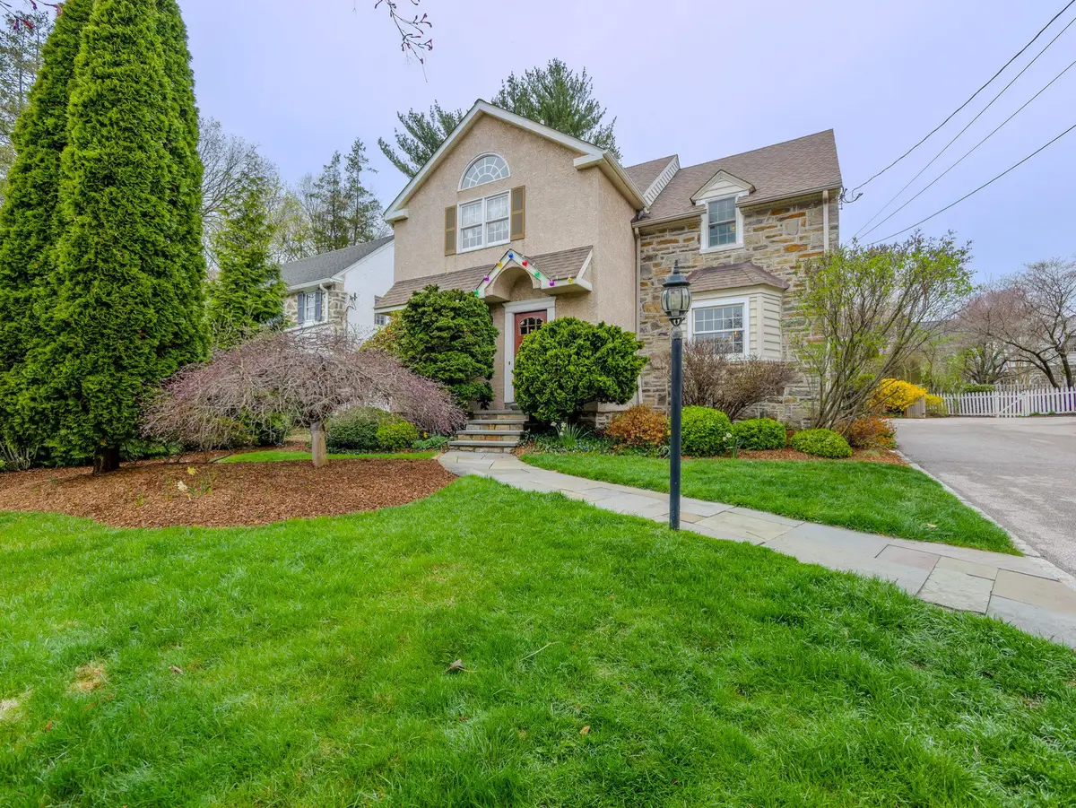 1255 Montgomery Ave, Wynnewood, PA 19096 - #1