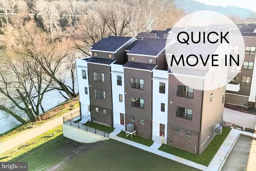 956 Riverplace Dr #2, Conshohocken, PA 19428 - #2