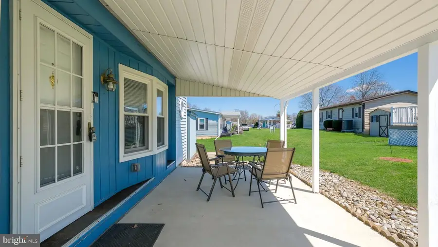 788 Chestnut Dr, North Wales, PA 19454 - #3