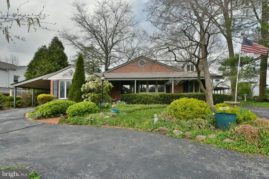 813 Renel Rd, Plymouth Meeting, PA 19462 - #2