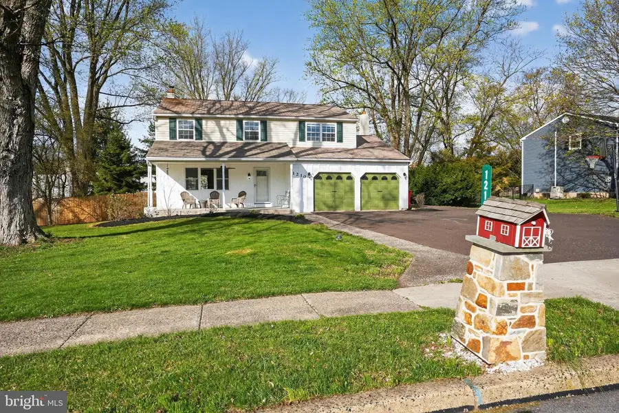 1210 Hunter Hill Dr, Lansdale, PA 19446 - #2