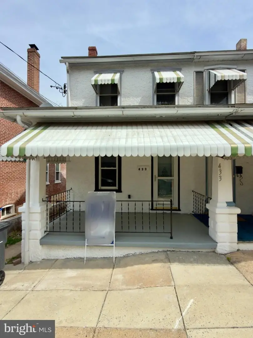 433 May St, Pottstown, PA 19464 - #2