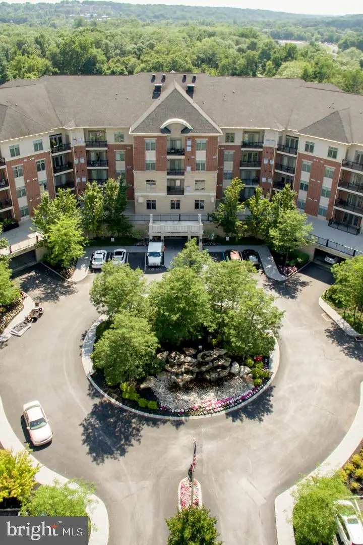 525 Carson Ter, Huntingdon Valley, PA 19006 - #2