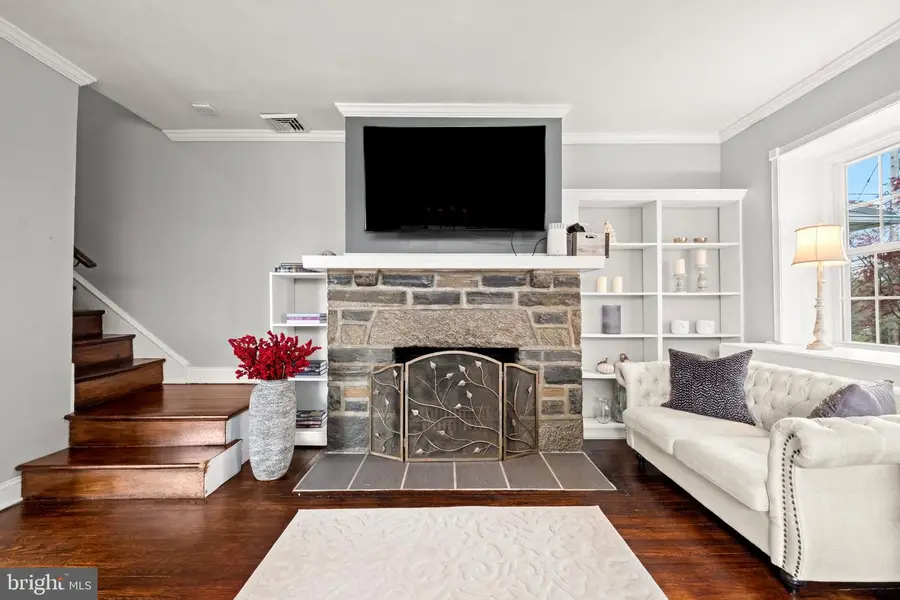 464 Brookhurst Ave, Penn Valley, PA 19072 - #3