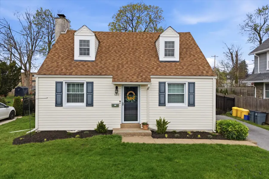 609 San Marino Ave, Bryn Mawr, PA 19010 - #2