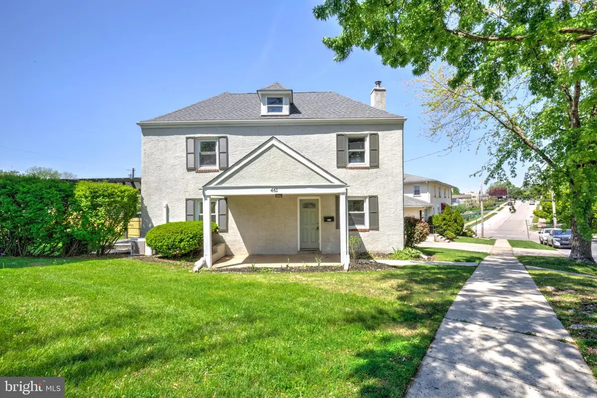 461 W 11th Ave, Conshohocken, PA 19428 - #1