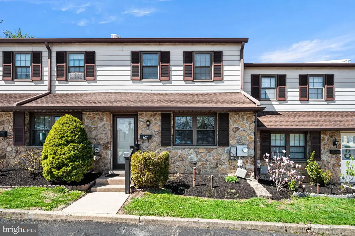 1006 N York Rd #14, Willow Grove, PA 19090 - #1