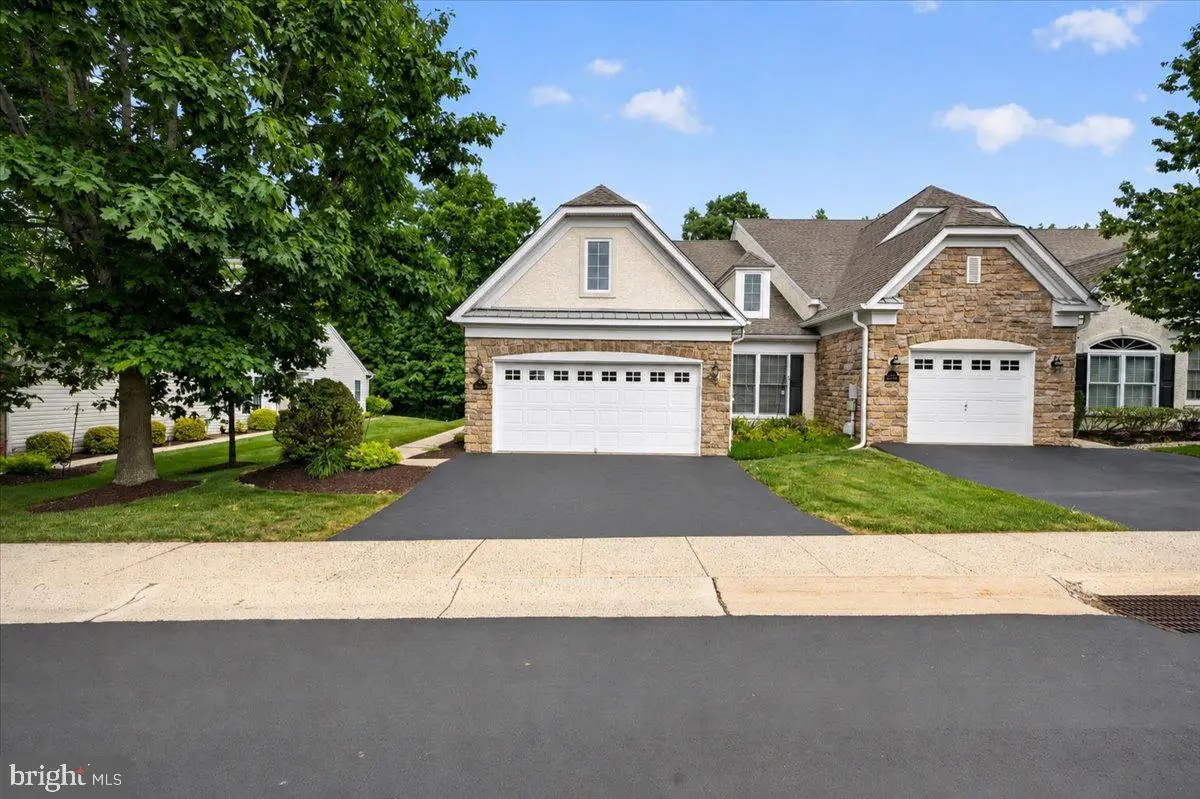 377 Brittany Ct, Souderton, PA 18964 - #1