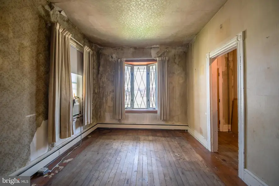 507 Pottstown Ave, Pennsburg, PA 18073 - #3