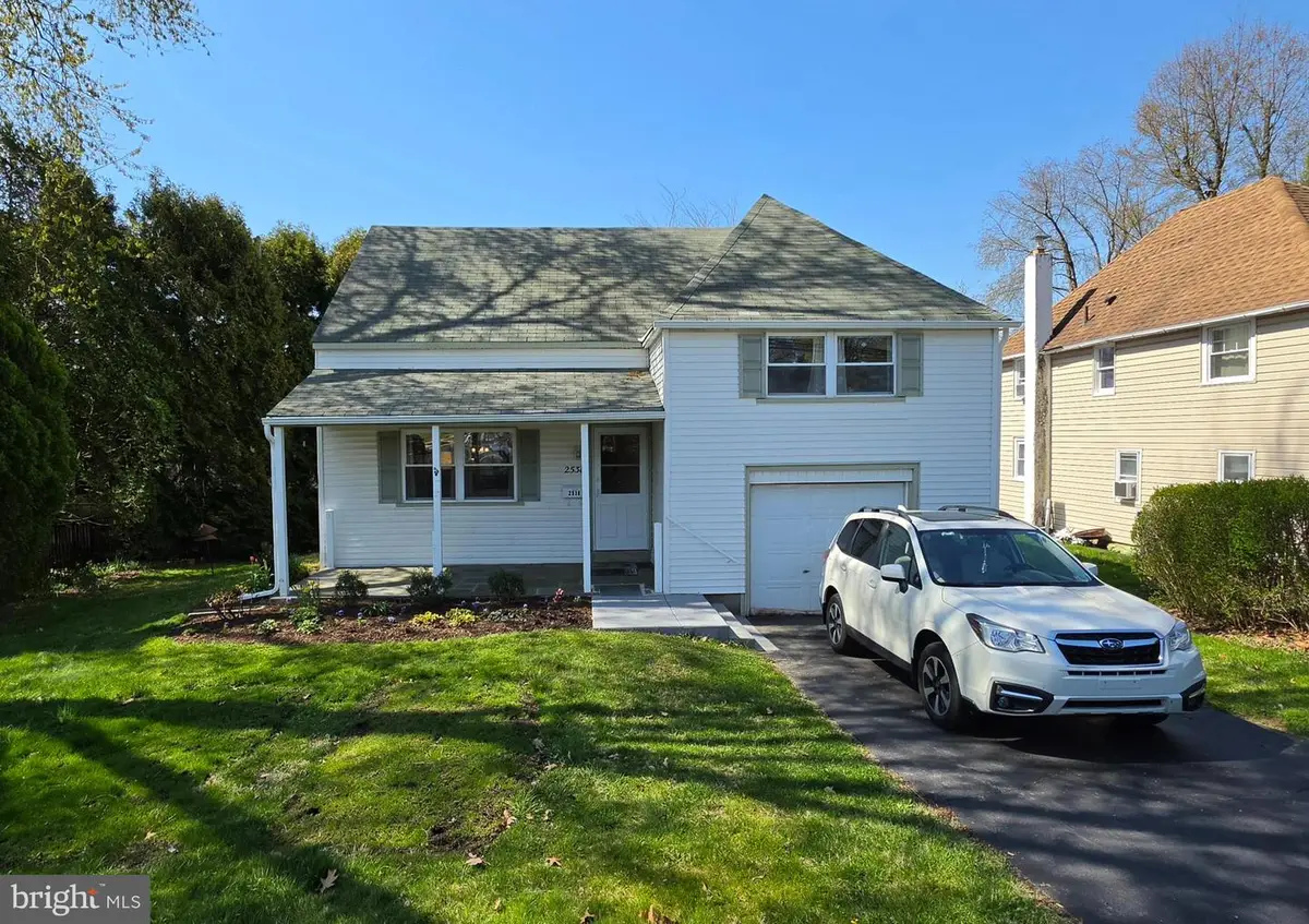 2538 Woodland Rd, Abington, PA 19001 - #1