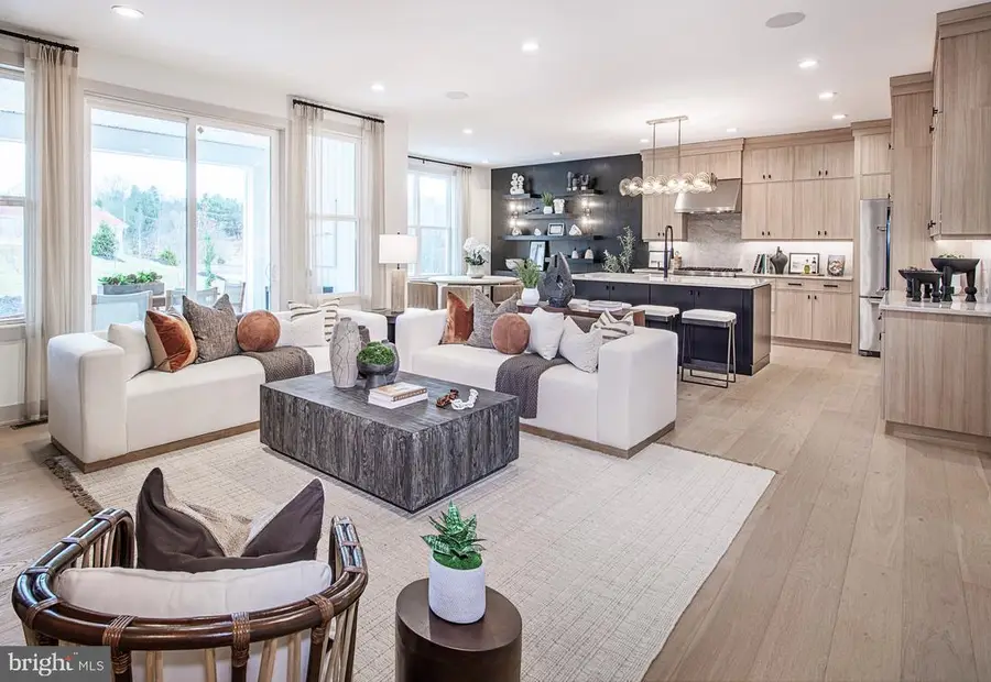 304 Grayson Ct, Royersford, PA 19468 - #3