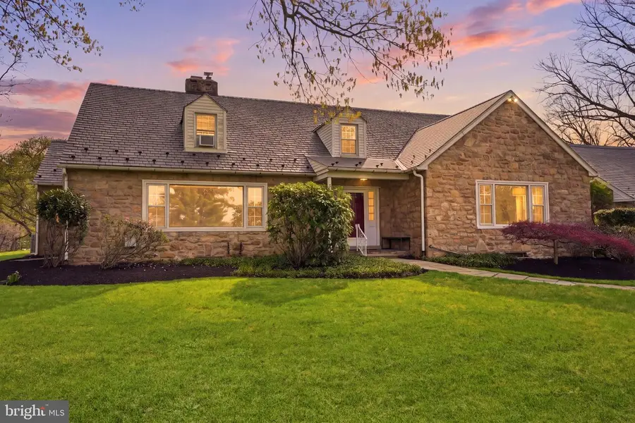 448 Moredon Rd, Huntingdon Valley, PA 19006 - #3