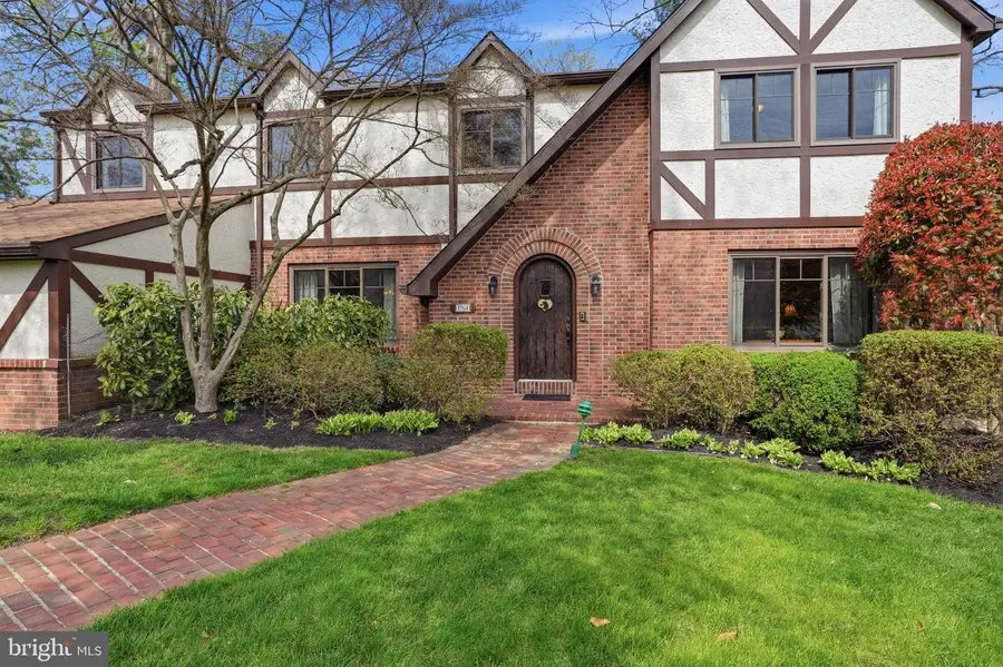 1964 Melmar Rd, Huntingdon Valley, PA 19006 - #2