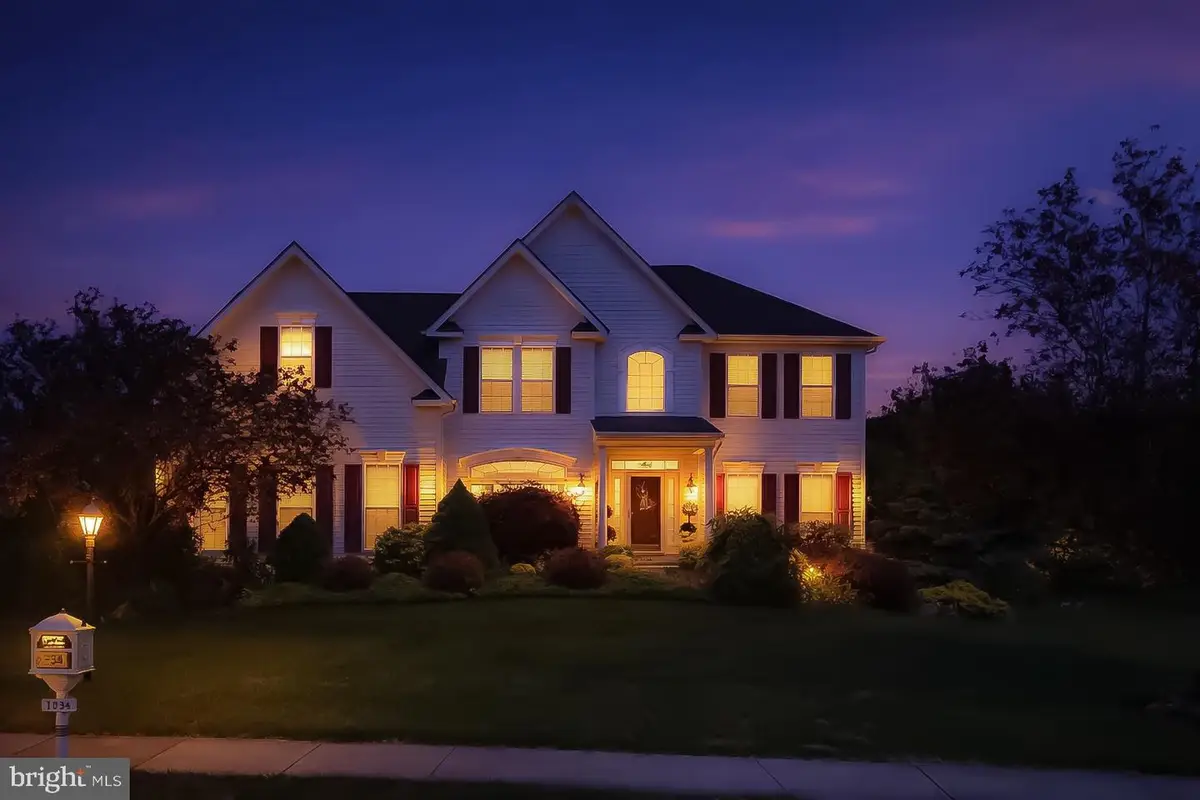 1034 Runaway Dr, Pennsburg, PA 18073 - #1