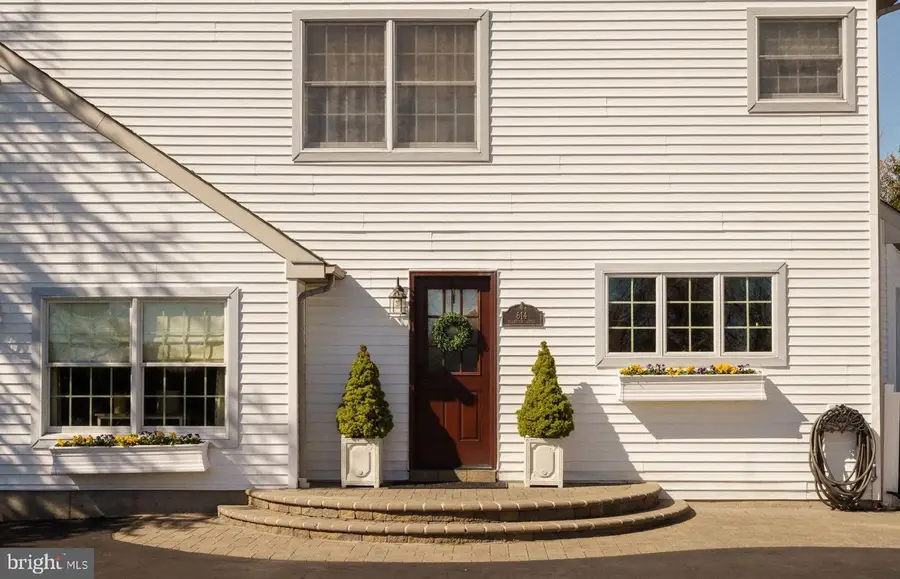 614 Glenview Dr, Horsham, PA 19044 - #2