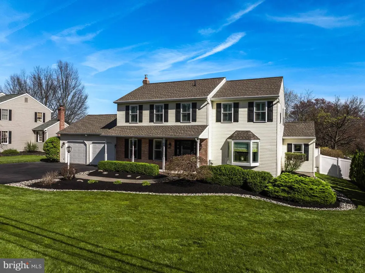 336 Broad St, Harleysville, PA 19438 - #1